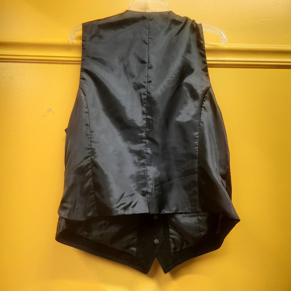 Vtg Bagatelle Button front Black suede Vest with horsebit design on pockets Lg - Picture 2 of 7